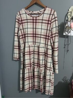 Plaid Tiered Long Sleeve Dress - Cream & Pink